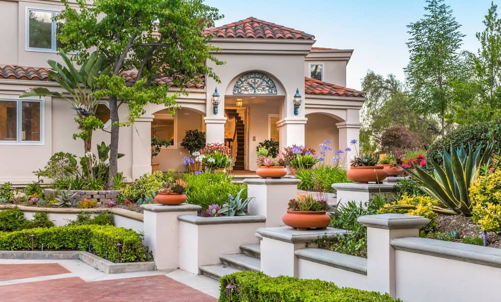 Why Professional Landscaping Is an Investment | UAE Landscaping