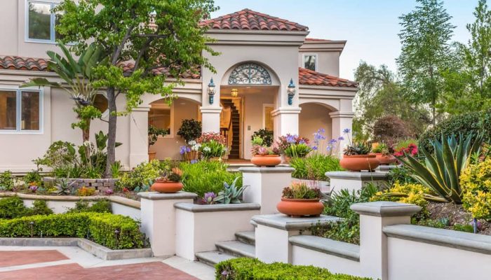 Why Professional Landscaping Is an Investment | UAE Landscaping